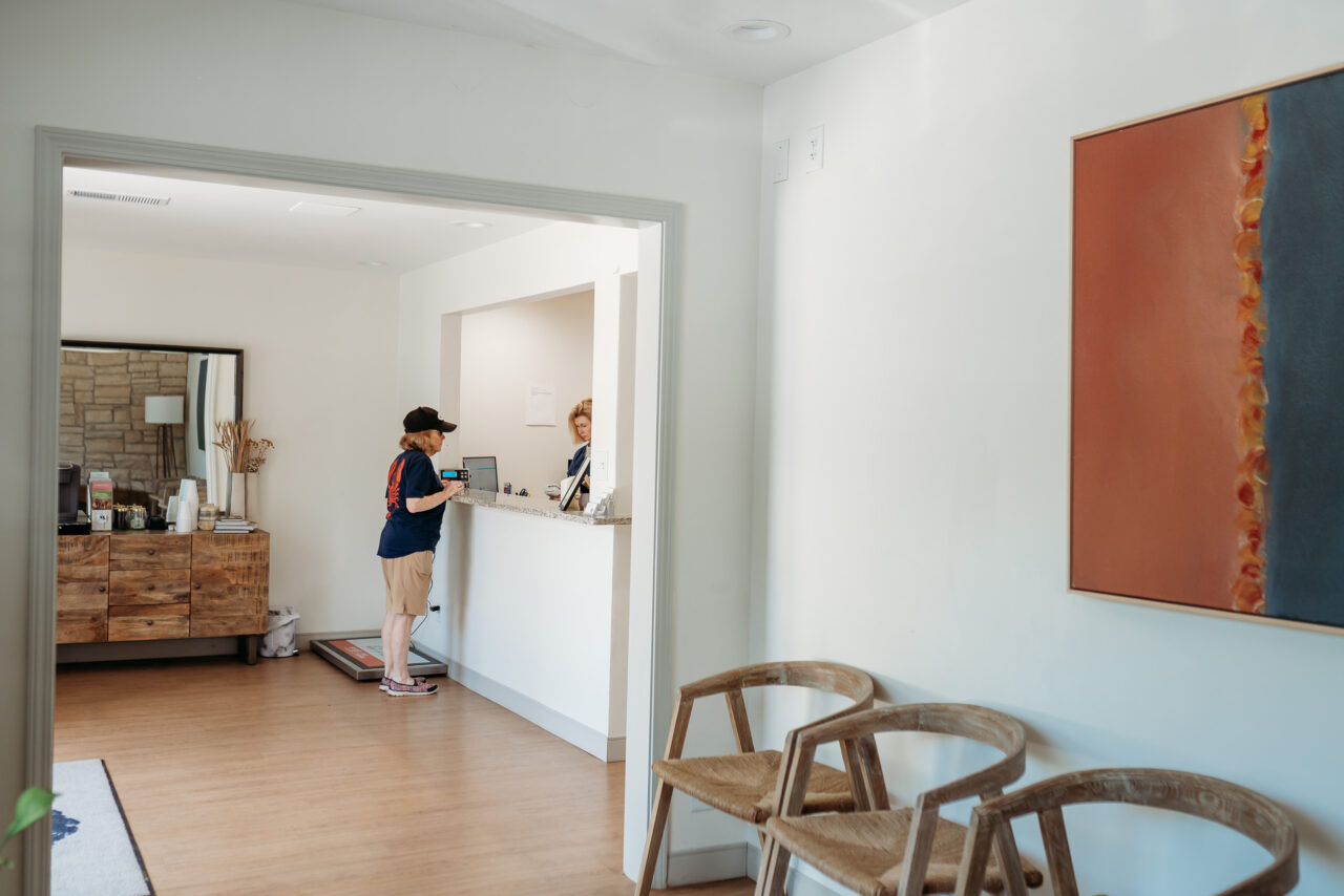 Facility Tour Marietta, GA 30068 Providence Veterinary Clinic